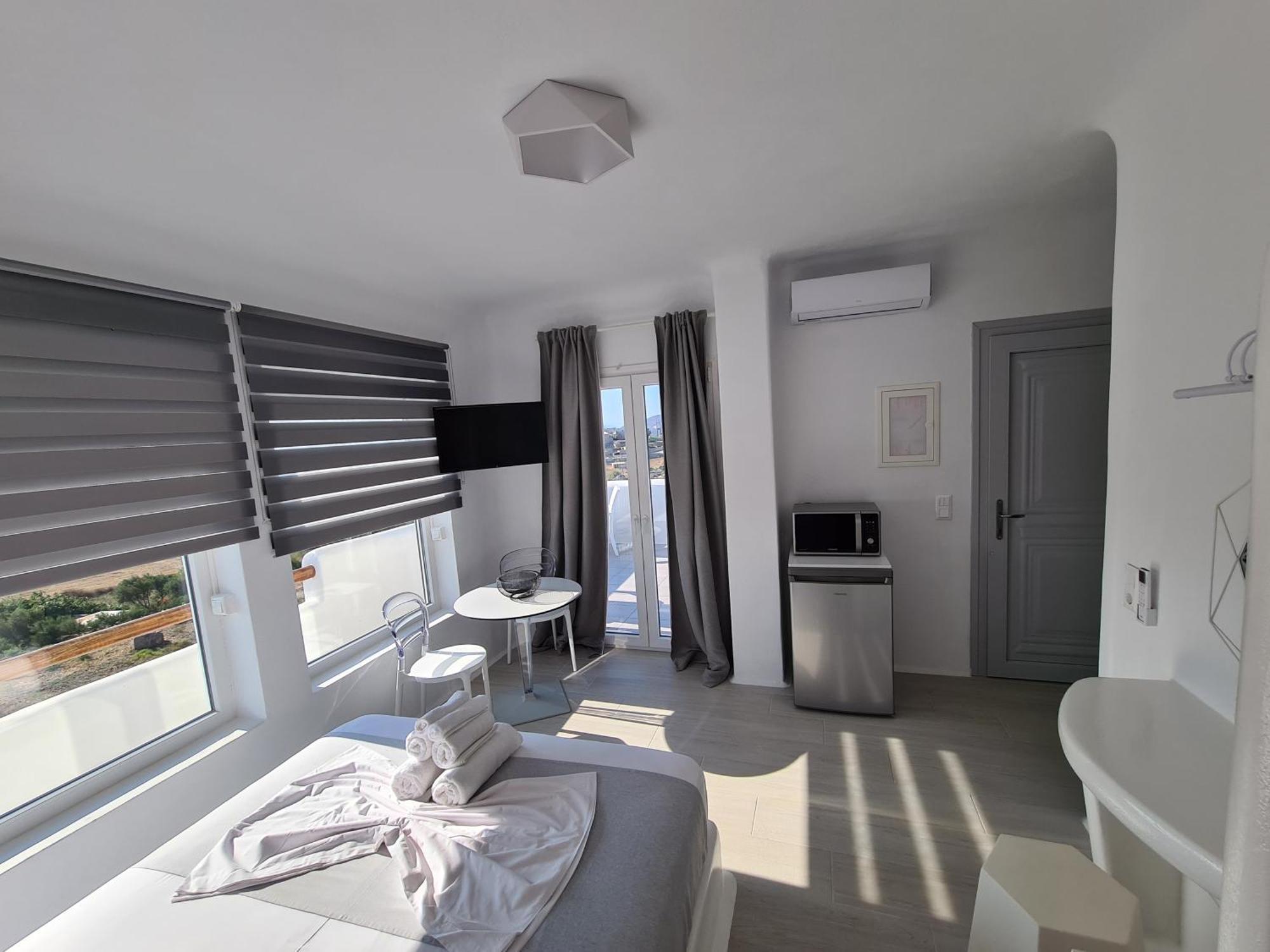 Ariadne'S Crown Luxury Suites With Private Pool Vívlos المظهر الخارجي الصورة