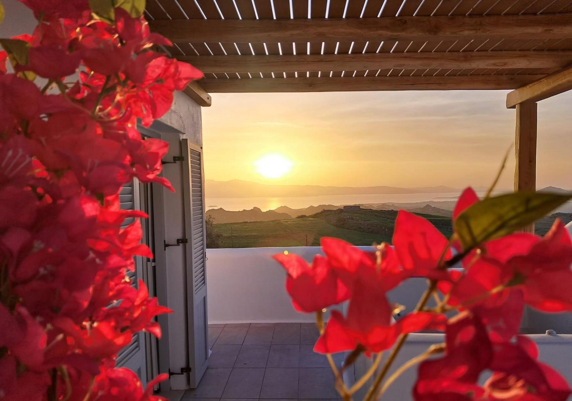 Ariadne'S Crown Luxury Suites With Private Pool Vívlos المظهر الخارجي الصورة