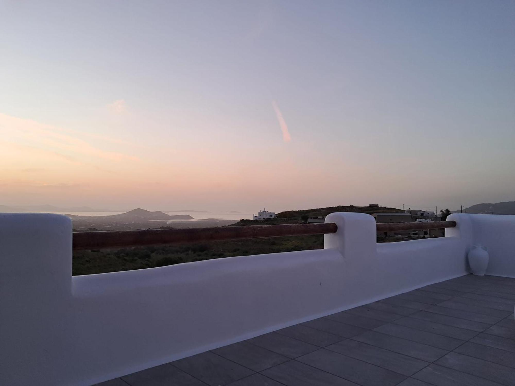 Ariadne'S Crown Luxury Suites With Private Pool Vívlos المظهر الخارجي الصورة