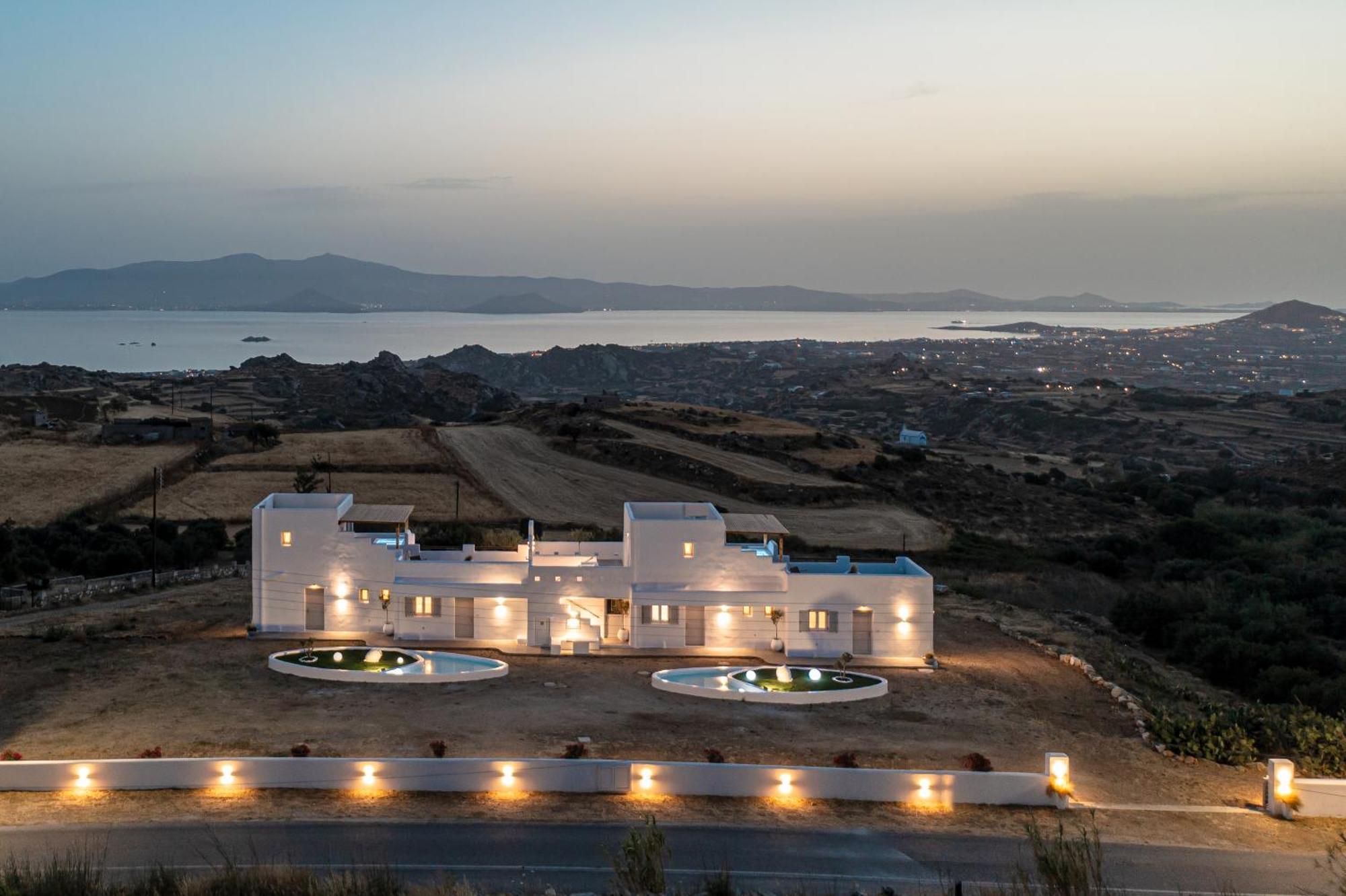 Ariadne'S Crown Luxury Suites With Private Pool Vívlos المظهر الخارجي الصورة